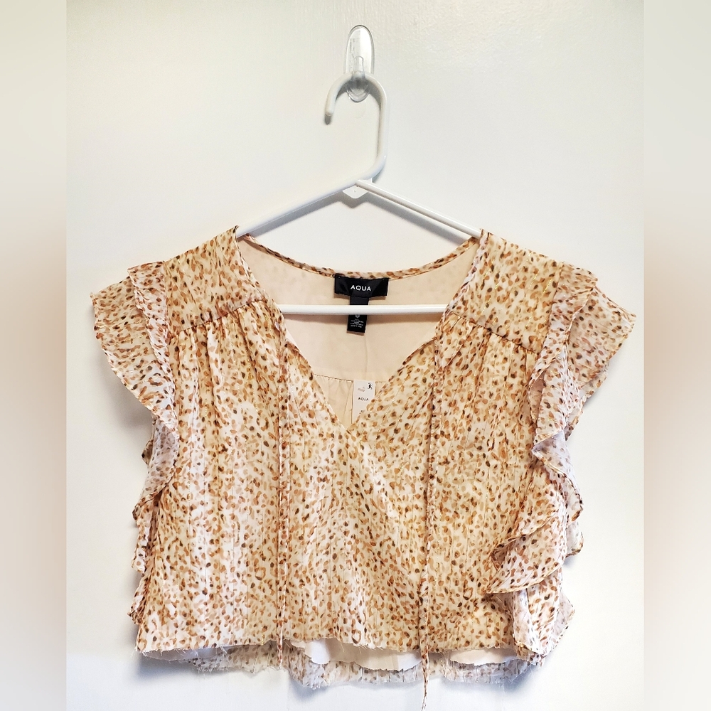 NWT AQUA WOMEN'S LEOPARD CROP TOP